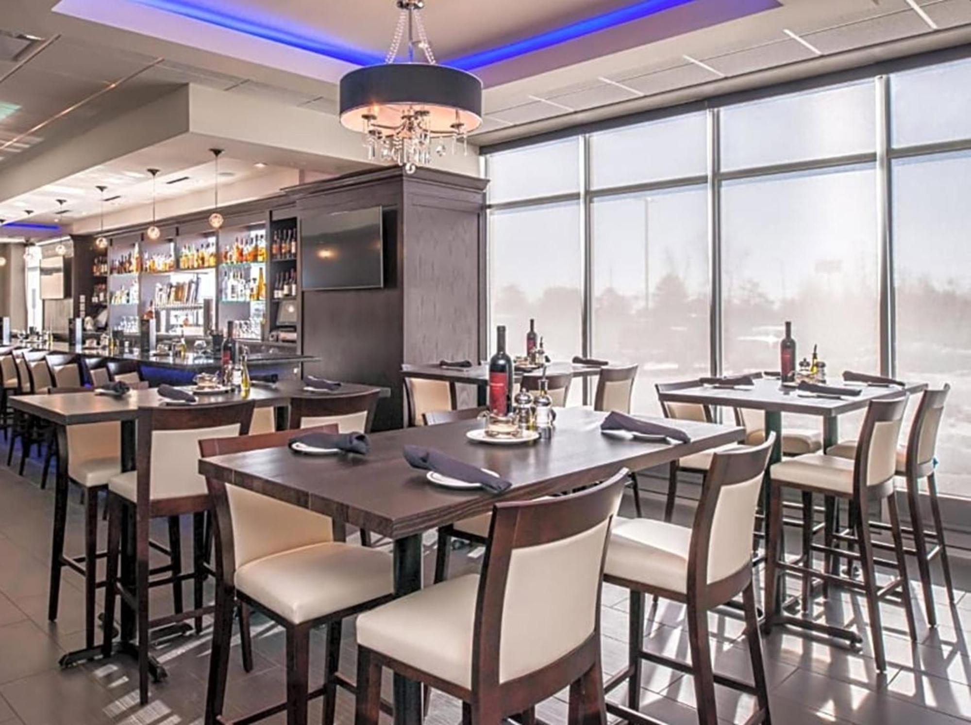 Holiday Inn & Suites - Farmington Hills - Detroit Nw By Ihg Eksteriør bilde