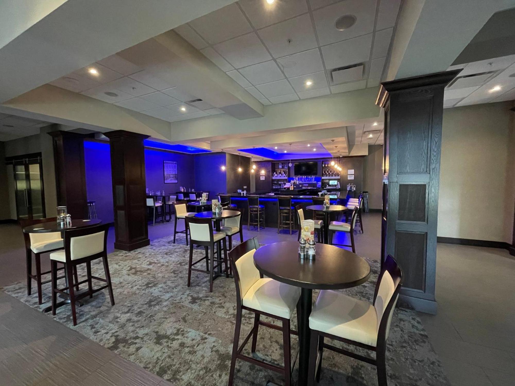 Holiday Inn & Suites - Farmington Hills - Detroit Nw By Ihg Eksteriør bilde